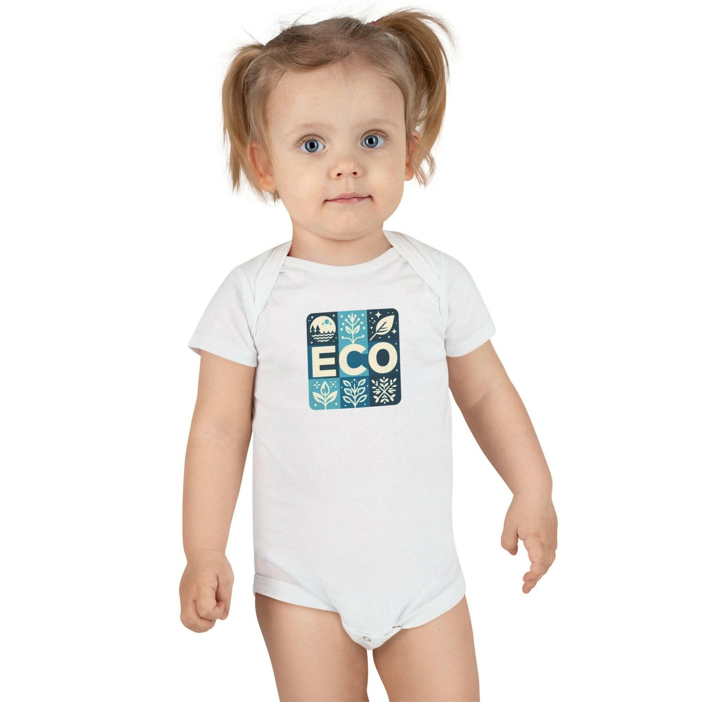 Eco-friendly organic baby bodysuit in soft cotton, perfect for newborns' comfort and environmentally conscious parents.