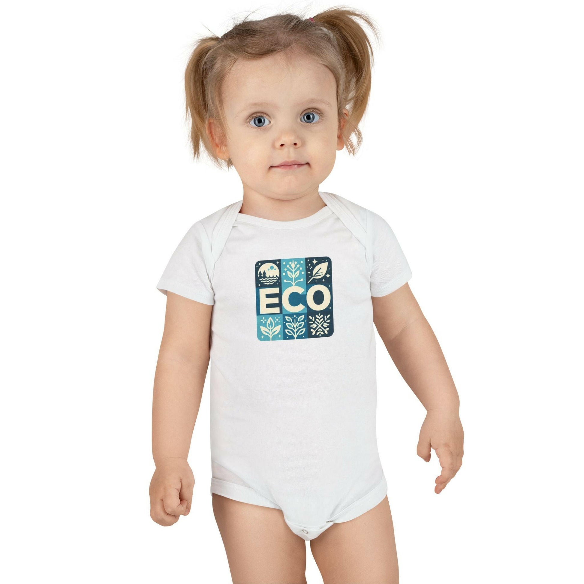 Eco-friendly organic baby bodysuit in soft cotton, perfect for newborns' comfort and environmentally conscious parents.